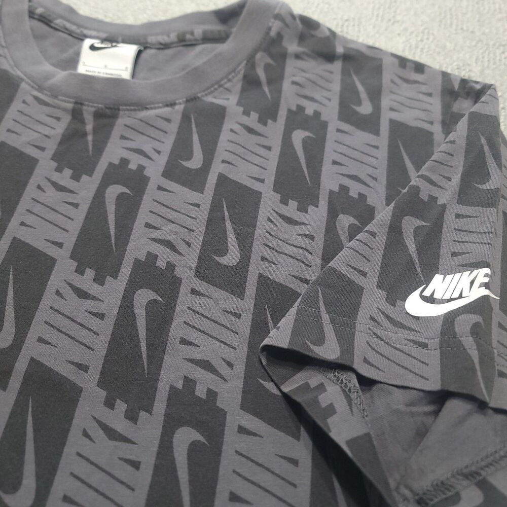 Nike T Shirt Mens L Short Sleeve Logo All Over Swoosh Gray Black Cotton - Picture 2 of 8